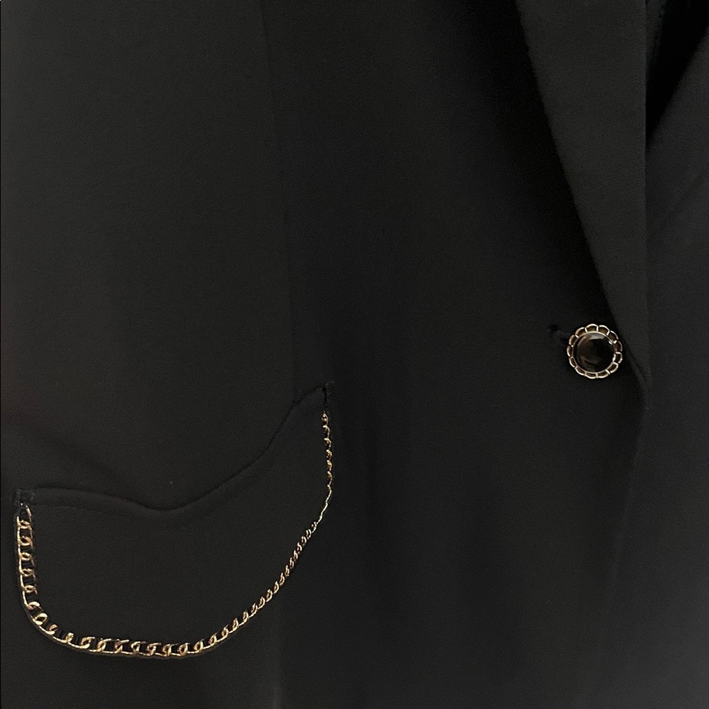 NYCC Black Cropped Blazer Jacket Gold Chain Detail Dressy Chic Size XL - Picture 3 of 9